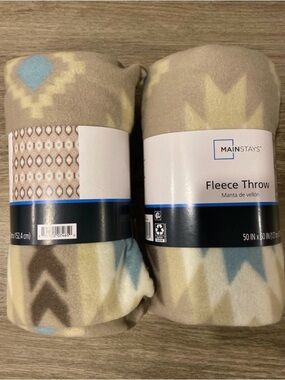 Mainstays Fleece Throw Blanket in Tan with Light Blue Accents